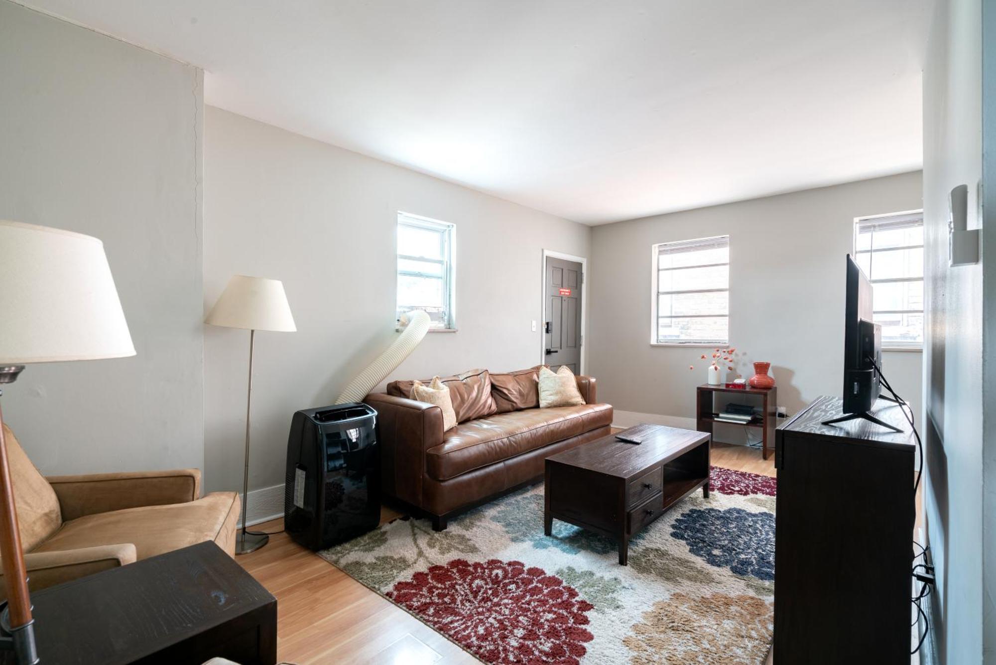 Short North Convention Private Parking Pets Villa Columbus Bagian luar foto